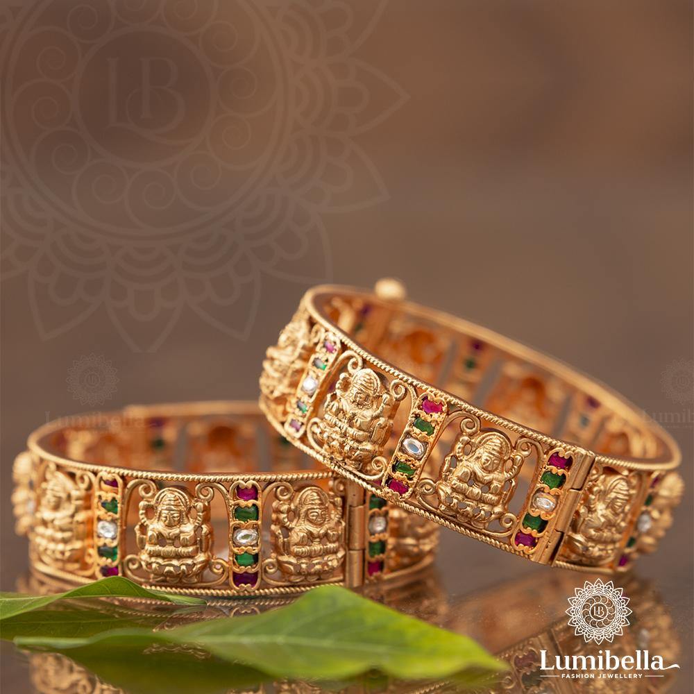 Buy Nakshi Screw Type Kada 2*6 Bangles at Online India