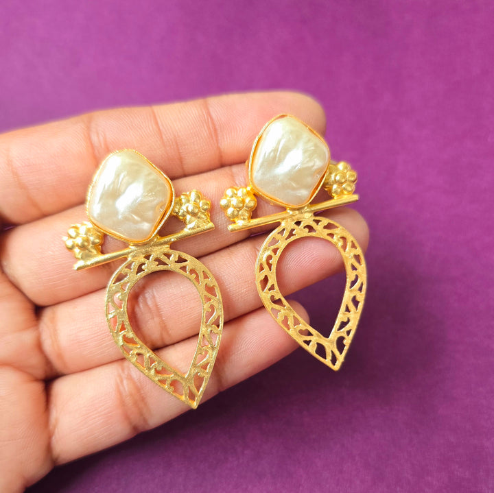  Gold Uncut Pearl Statement Earrings