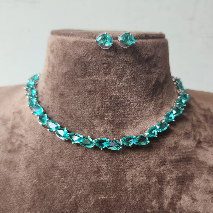 Aqua Green Lightweight Neckset