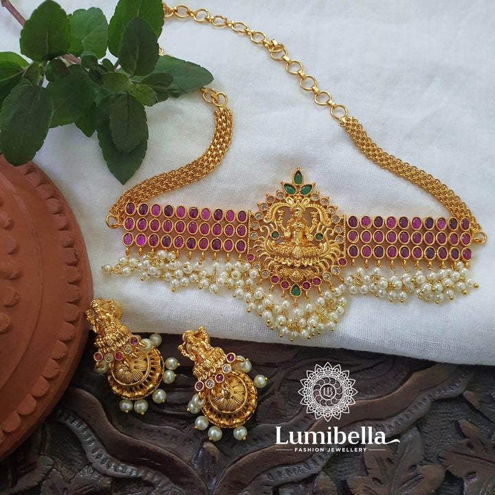 Lakshmi Choker With Pearl