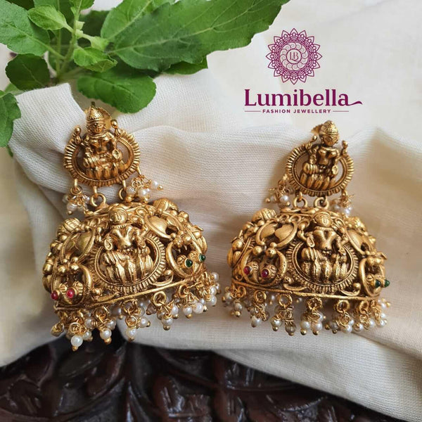 jhumki big