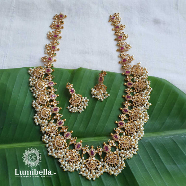 Cluster Pearl Long Necklace