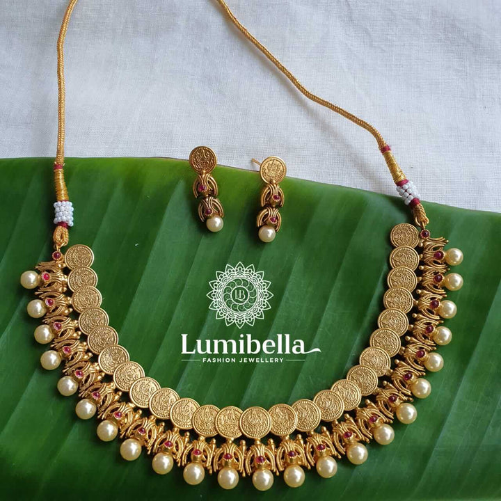 Kasumala Short Neckset