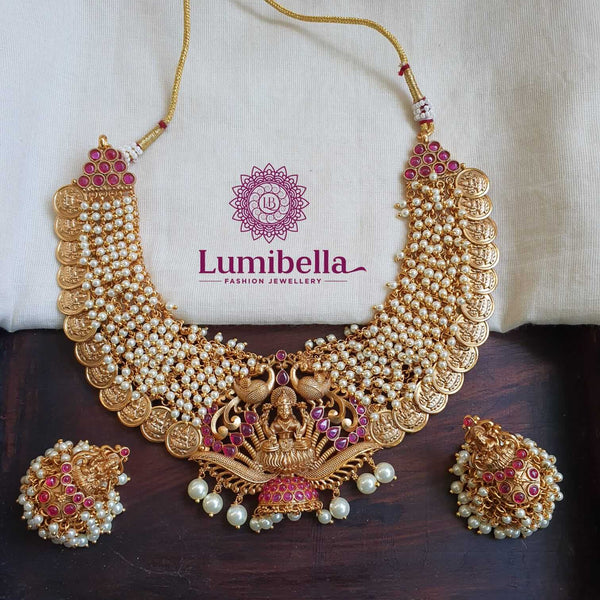 Lakshmi Neckset With Cluster Pearl