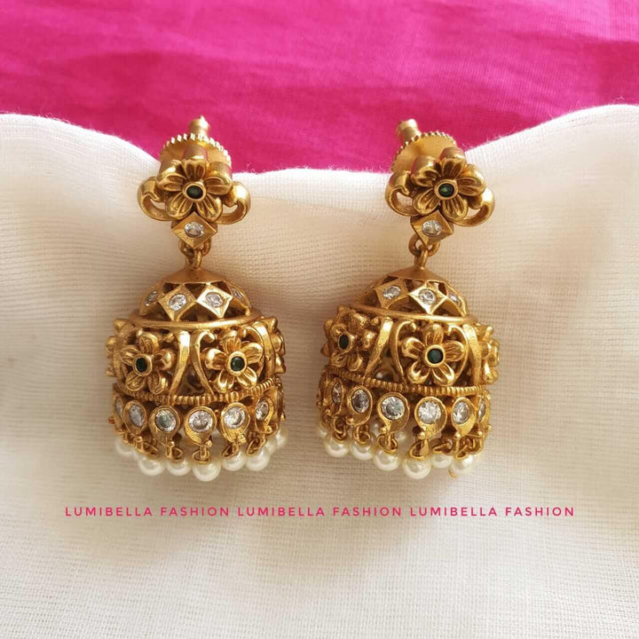 jhumki