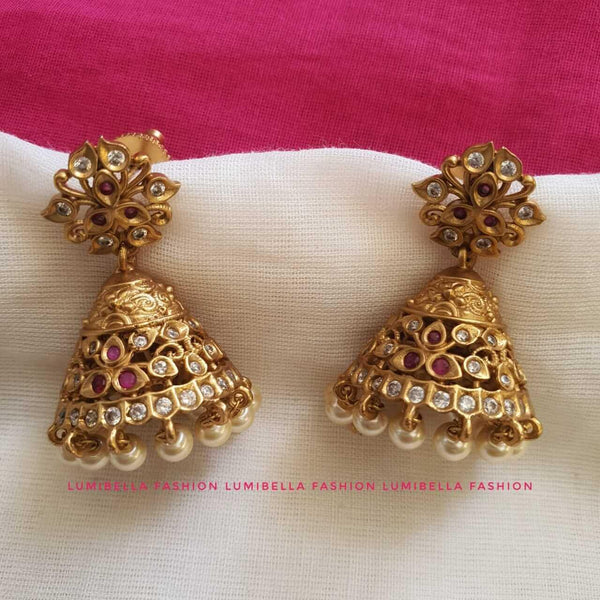 jhumki kamal