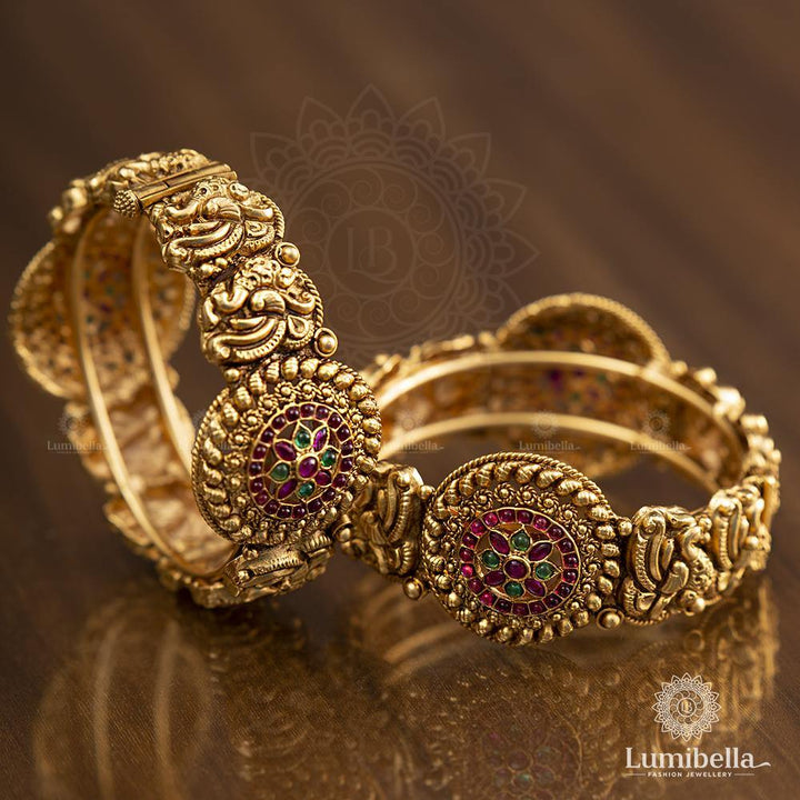 Nakshi Big Kada Bangles 2*6 – LumibellaFashion