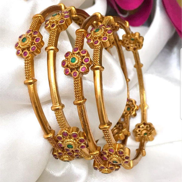 Matte style 4 Set of Bangles - LumibellaFashion