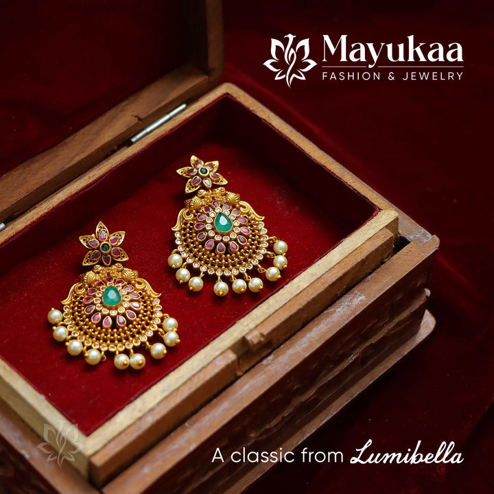 chandbali earrings 