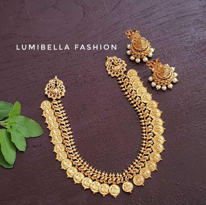 Kasu Mala Neckset With Jhumki Earrings - LumibellaFashion