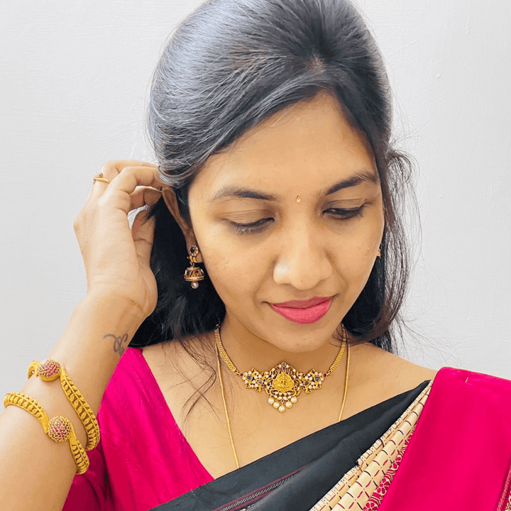 lakshmi chokers