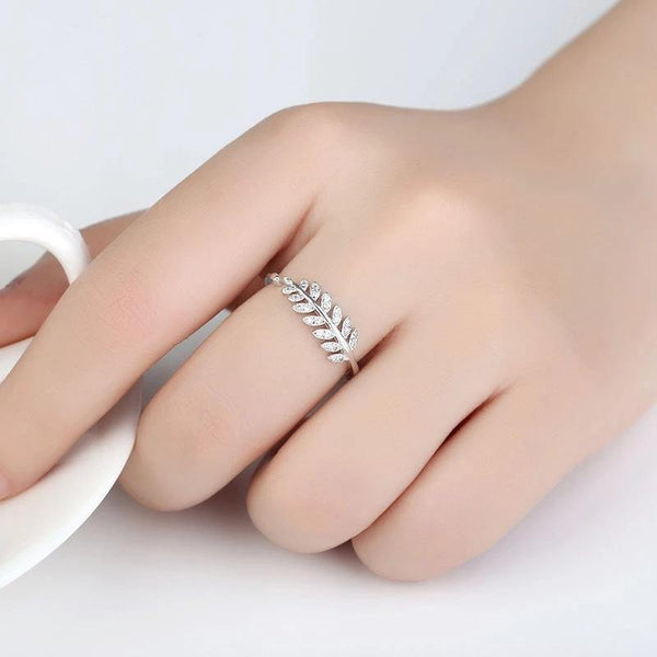 Simple open Leaf Fashion Finger Ring - LumibellaFashion