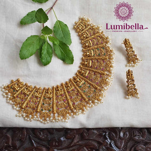Lakshmi Short Necklace With Pearls