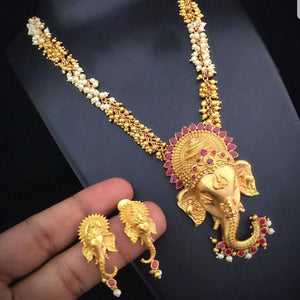Pearl Chain with Ganesh Style Pendant and Stud Earrings - LumibellaFashion