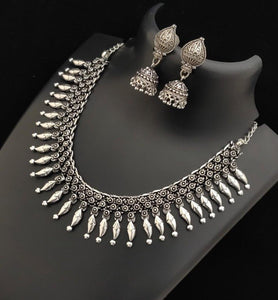 Elegant German silver Neckset with Jhumka Earrings - LumibellaFashion