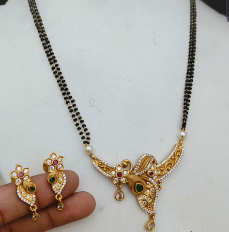 Mangalsuthra Floral pendant Neckset With Earrings - LumibellaFashion