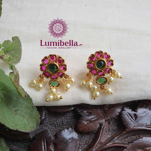 Small Earrings With Kemp Stone - LumibellaFashion