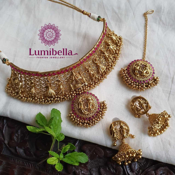 swayamvara necklace collections